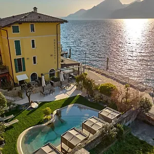 **** Hotel Front Italië