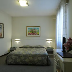 *** Hotel Cristallo Italië