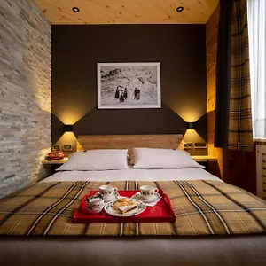 *** Hotel Meuble Garni Della Contea Italië