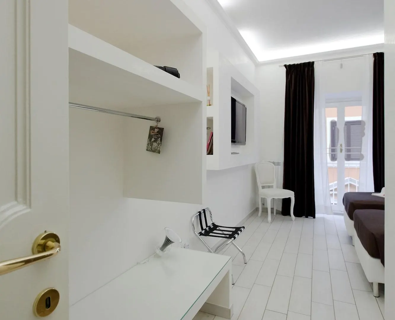 Town House Fontana Di Trevi Bed & Breakfast Rome