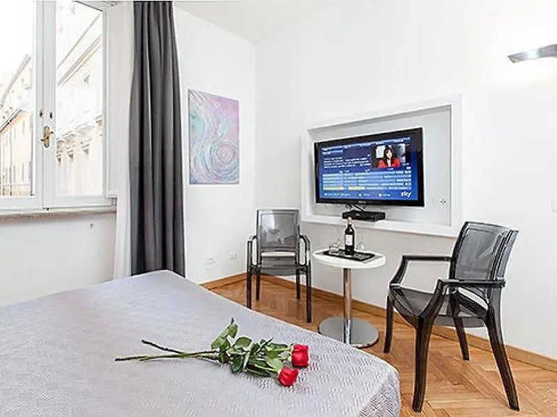 Town House Fontana Di Trevi Bed & Breakfast Rome